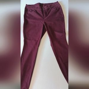 Rue+ skinny jeans size 16